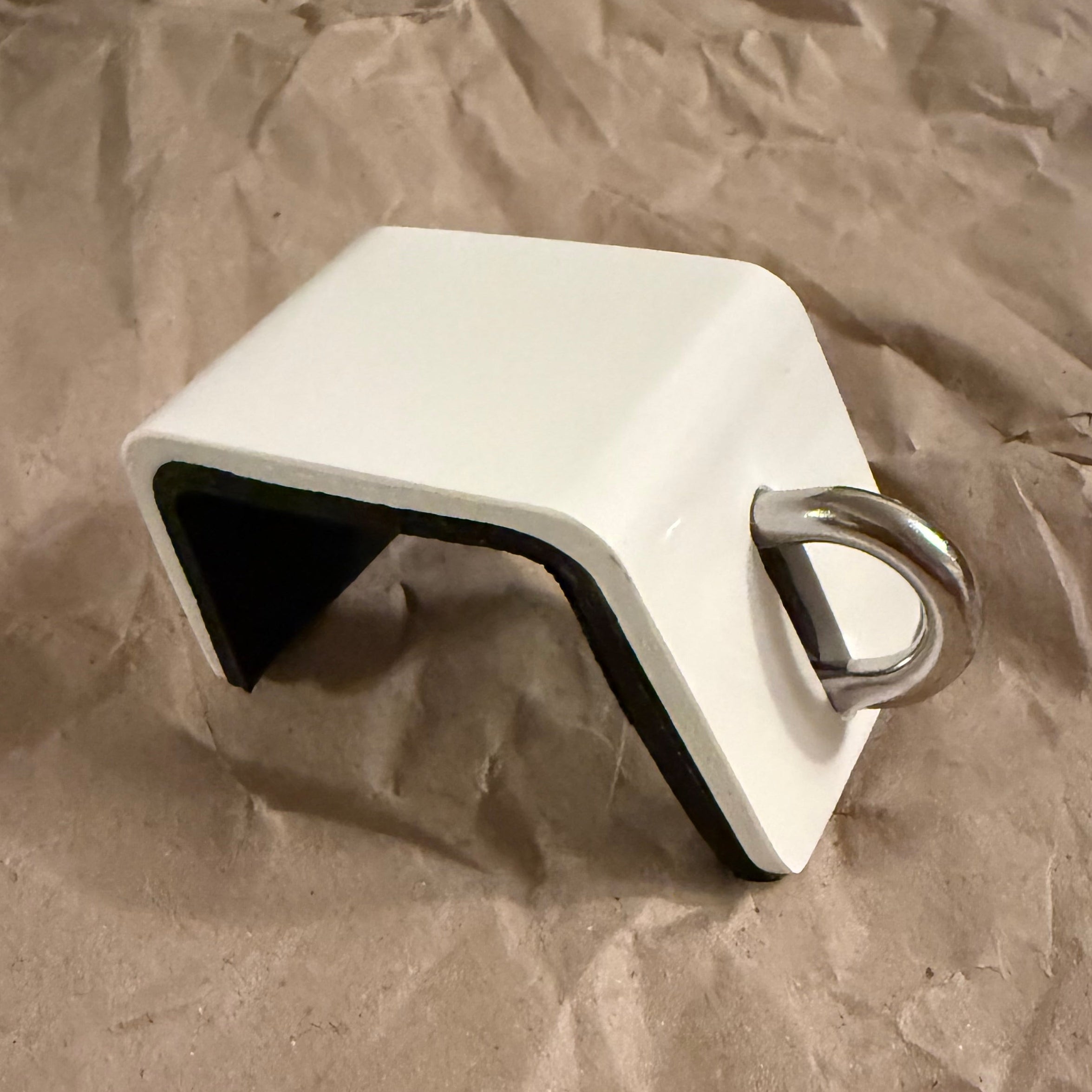 Fender Hook/Hanger - White